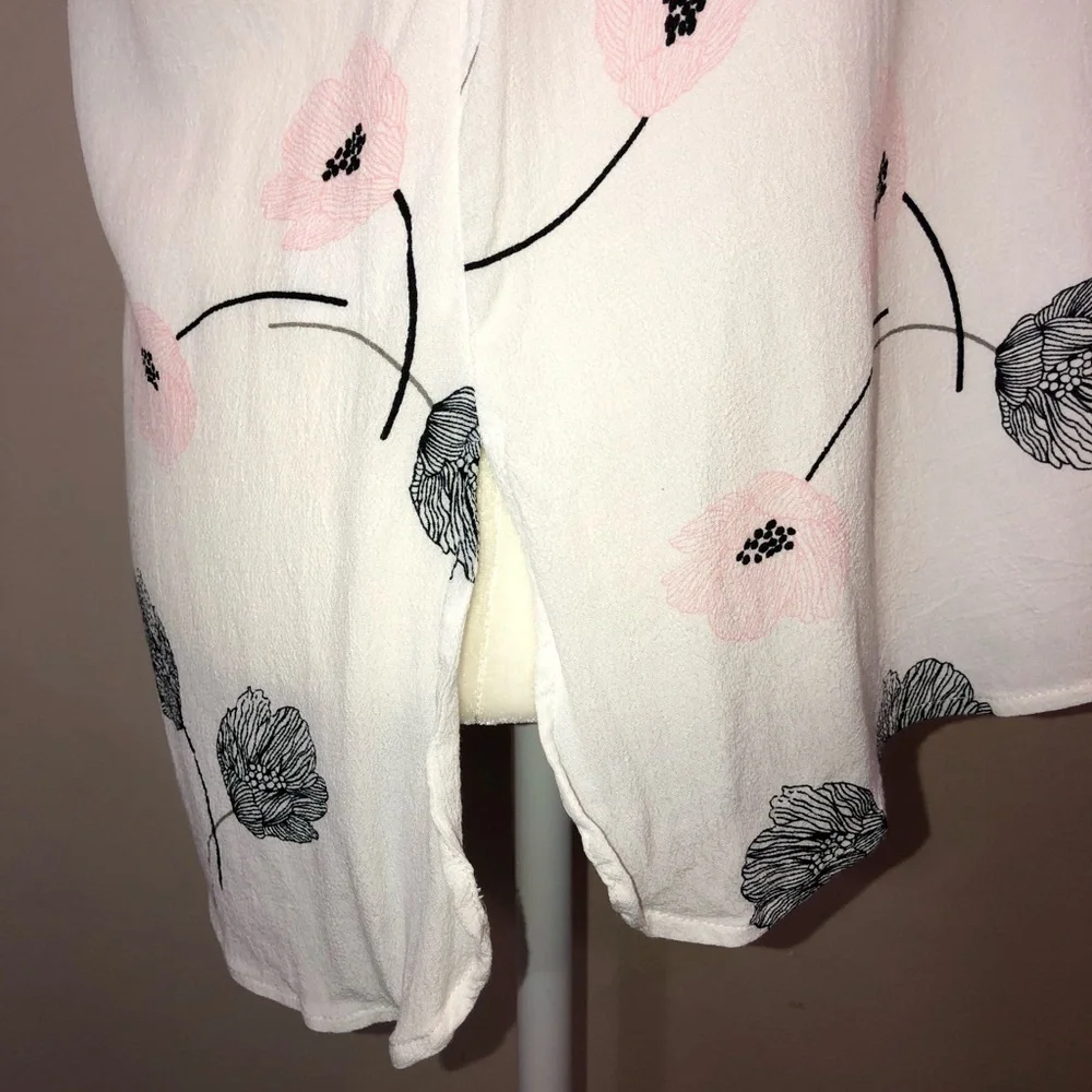 PALE SKY White Poppy Floral Print Short Sleeve Blouse Sz XL - Picture 6 of 11